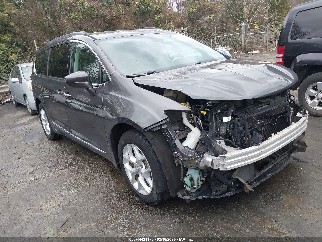 2017 Chrysler Pacifica, VIN 2C4RC1BG2HR702577. Фото 1 из 6 с аукциона IAAI. Каталог авто из США OpenDataCar.
