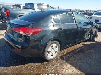 2018 Kia Forte, VIN 3KPFK4A7XJE273740. Zdjęcie 4 z 6 z aukcji IAAI. Katalog aut z USA OpenDataCar.