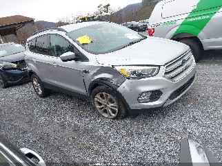 2019 Ford Escape, VIN 1FMCU9HD5KUB25709. Фото 1 з 6 з аукціону IAAI. Каталог авто зі США OpenDataCar.