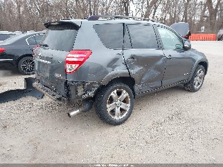 2011 Toyota RAV4, VIN JTMRK4DV1B5099870. Фото 4 з 6 з аукціону IAAI. Каталог авто зі США OpenDataCar.