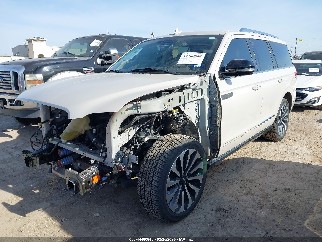 2022 Lincoln Navigator, VIN 5LMJJ2LT6NEL05024. Фото 2 з 6 з аукціону IAAI. Каталог авто зі США OpenDataCar.