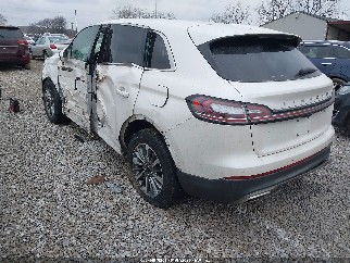 2019 Lincoln Nautilus, VIN 2LMPJ8K9XKBL16755. Фото 3 з 6 з аукціону IAAI. Каталог авто зі США OpenDataCar.