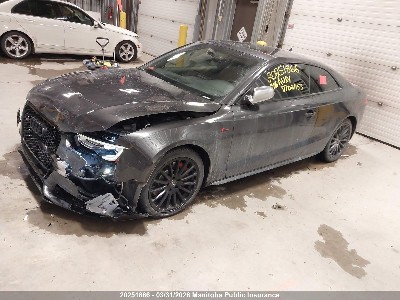 2014 Audi S5, VIN WAULGBFR5EA021158. Фото 2 из 6 с аукциона IAAI. Каталог авто из США OpenDataCar.