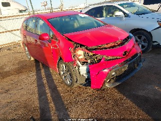 2017 Toyota Prius V, VIN JTDZN3EUXHJ055664. Фото 1 з 6 з аукціону IAAI. Каталог авто зі США OpenDataCar.