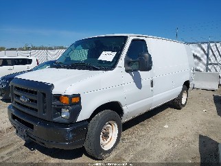 2010 Ford E-150, VIN 1FTNE1EW4ADA91360. Фото 2 из 6 с аукциона IAAI. Каталог авто из США OpenDataCar.