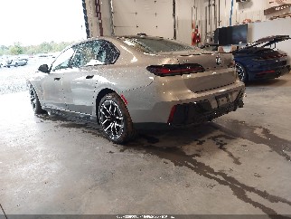 2024 Bmw i7, VIN WBY53EJ07RCR10523. Фото 3 из 6 с аукциона IAAI. Каталог авто из США OpenDataCar.