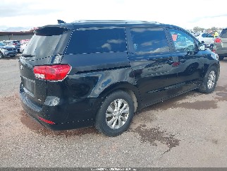 2016 Kia Sedona, VIN KNDMB5C15G6085955. Фото 4 з 6 з аукціону IAAI. Каталог авто зі США OpenDataCar.