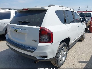 2016 Jeep Compass, VIN 1C4NJCEA1GD769311. Фото 4 з 6 з аукціону IAAI. Каталог авто зі США OpenDataCar.