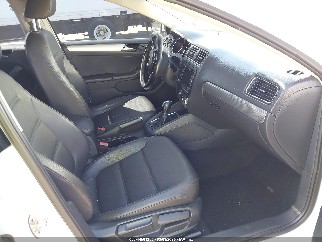 2015 Volkswagen Jetta, VIN 3VWD07AJXFM305932. Zdjęcie 5 z 6 z aukcji IAAI. Katalog aut z USA OpenDataCar.