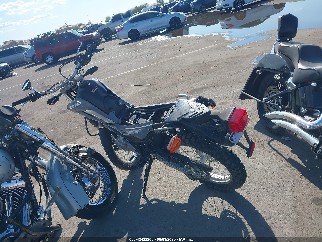 2025 Yamaha XT250, VIN JYADG24E5SA018954. Фото 3 з 6 з аукціону IAAI. Каталог авто зі США OpenDataCar.