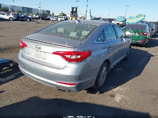 2016 Hyundai Sonata, VIN 5NPE24AF2GH392955. Zdjęcie 4 z 6 z aukcji IAAI. Katalog aut z USA OpenDataCar.