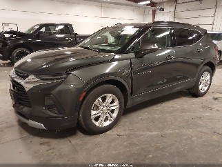 2020 Chevrolet Blazer, VIN 3GNKBJRSXLS618735. Фото 2 из 6 с аукциона IAAI. Каталог авто из США OpenDataCar.