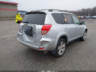 2007 Toyota RAV4, VIN JTMBK32V576010916. Фото 4 з 6 з аукціону IAAI. Каталог авто зі США OpenDataCar.