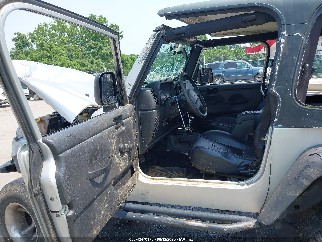 2003 Jeep Wrangler, VIN 1J4FA39S43P363341. Фото 5 з 6 з аукціону IAAI. Каталог авто зі США OpenDataCar.