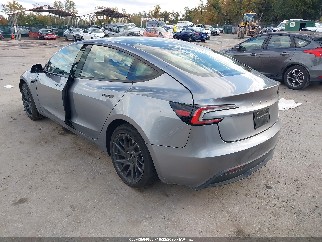 2025 Tesla Model 3, VIN 5YJ3E1EA3SF993889. Фото 3 з 6 з аукціону IAAI. Каталог авто зі США OpenDataCar.