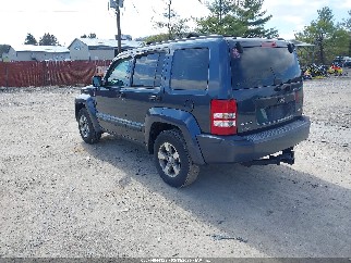 2008 Jeep Liberty, VIN 1J8GN28K48W232670. Фото 3 из 6 с аукциона IAAI. Каталог авто из США OpenDataCar.