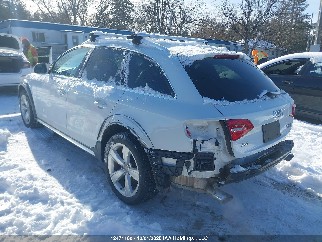 2016 Audi A4 allroad, VIN WA1VFAFL9GA011654. Фото 3 з 6 з аукціону IAAI. Каталог авто зі США OpenDataCar.