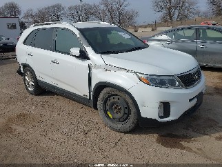 2015 Kia Sorento, VIN 5XYKTDA61FG552491. Zdjęcie 1 z 6 z aukcji IAAI. Katalog aut z USA OpenDataCar.