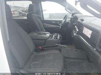 2024 Chevrolet Silverado 2500, VIN 1GC1YNEY7RF386676. Zdjęcie 5 z 6 z aukcji IAAI. Katalog aut z USA OpenDataCar.