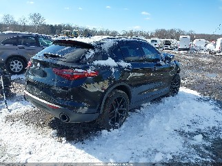 2019 Alfa romeo Stelvio, VIN ZASPAKBN8K7C59949. Фото 4 з 6 з аукціону IAAI. Каталог авто зі США OpenDataCar.