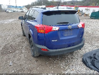 2015 Toyota RAV4, VIN 2T3ZFREV1FW187008. Фото 3 з 6 з аукціону IAAI. Каталог авто зі США OpenDataCar.