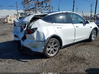 2023 Tesla Model Y, VIN 7SAYGDEE4PF807159. Фото 4 з 6 з аукціону IAAI. Каталог авто зі США OpenDataCar.
