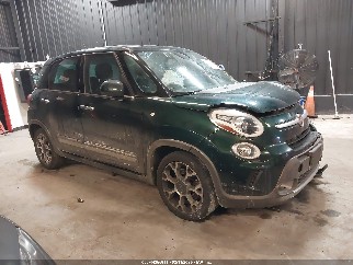 2014 Fiat 500L, VIN ZFBCFADH2EZ007703. Фото 1 з 6 з аукціону IAAI. Каталог авто зі США OpenDataCar.