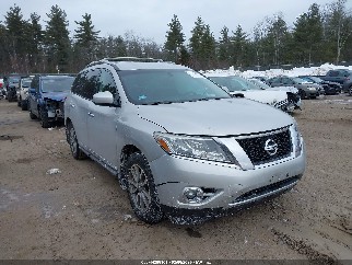 2015 Nissan Pathfinder, VIN 5N1AR2MM2FC610780. Фото 1 з 6 з аукціону IAAI. Каталог авто зі США OpenDataCar.