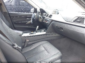 2013 Bmw 3 Series, VIN WBA3B3C56DF539240. Фото 5 з 6 з аукціону IAAI. Каталог авто зі США OpenDataCar.