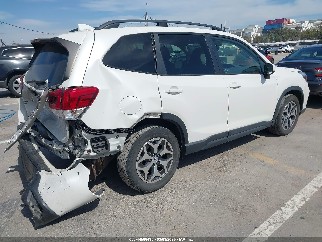 2020 Subaru Forester, VIN JF2SKAJC5LH560198. Фото 4 з 6 з аукціону IAAI. Каталог авто зі США OpenDataCar.