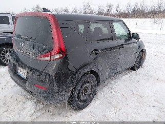 2020 Kia Soul, VIN KNDJ23AU9L7709605. Фото 4 з 6 з аукціону IAAI. Каталог авто зі США OpenDataCar.