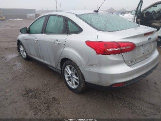 2017 Ford Focus, VIN 1FADP3F27HL300352. Фото 3 з 6 з аукціону IAAI. Каталог авто зі США OpenDataCar.