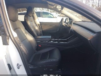 2021 Tesla Model Y, VIN 5YJYGDEE1MF095069. Фото 5 з 6 з аукціону IAAI. Каталог авто зі США OpenDataCar.