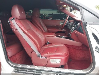 2016 Rolls-royce Dawn, VIN SCA666D51GU102399. Zdjęcie 5 z 6 z aukcji IAAI. Katalog aut z USA OpenDataCar.