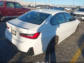 2024 Bmw 3 Series, VIN 3MW69FF05R8E44081. Фото 4 з 6 з аукціону IAAI. Каталог авто зі США OpenDataCar.