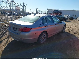 2013 Bmw 5 Series, VIN WBAFU7C52DDU76471. Zdjęcie 4 z 6 z aukcji IAAI. Katalog aut z USA OpenDataCar.
