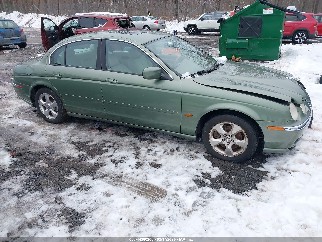 2000 Jaguar S-Type, VIN SAJDA01C5YFL28161. Фото 1 из 6 с аукциона IAAI. Каталог авто из США OpenDataCar.