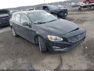 2016 Volvo V60, VIN YV140MEK6G1305472. Фото 1 з 6 з аукціону IAAI. Каталог авто зі США OpenDataCar.