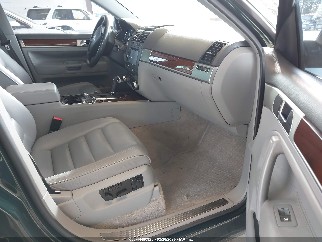 2005 Volkswagen Touareg, VIN WVGMM77L65D008503. Фото 5 из 6 с аукциона IAAI. Каталог авто из США OpenDataCar.