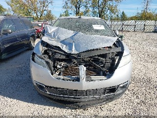2011 Lincoln MKX, VIN 2LMDJ8JK2BBJ31056. Фото 6 з 6 з аукціону IAAI. Каталог авто зі США OpenDataCar.