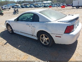 2000 Ford Mustang, VIN 1FAFP4045YF290850. Фото 3 з 6 з аукціону IAAI. Каталог авто зі США OpenDataCar.