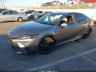 2025 Toyota Camry, VIN 4T1DAACK2SU512819. Фото 2 з 6 з аукціону IAAI. Каталог авто зі США OpenDataCar.
