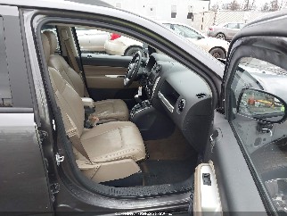 2017 Jeep Compass, VIN 1C4NJDEB3HD128290. Фото 5 з 6 з аукціону IAAI. Каталог авто зі США OpenDataCar.