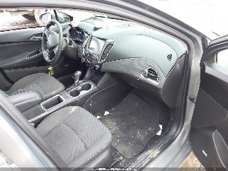 2018 Chevrolet Cruze, VIN 1G1BE5SM3J7204039. Photo 5 of 6 from IAAI auction. OpenDataCar US salvage catalog.