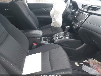 2018 Nissan Rogue, VIN KNMAT2MV0JP619199. Zdjęcie 5 z 6 z aukcji IAAI. Katalog aut z USA OpenDataCar.