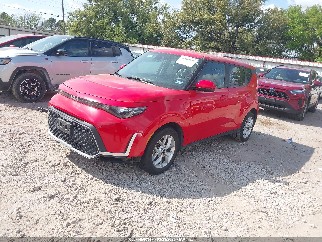 2024 Kia Soul, VIN KNDJ23AU6R7228915. Фото 2 з 6 з аукціону IAAI. Каталог авто зі США OpenDataCar.