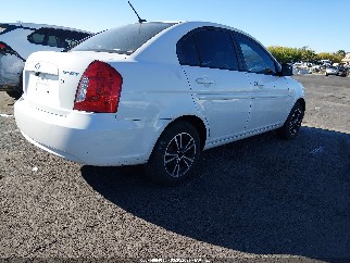 2010 Hyundai Accent, VIN KMHCN4AC9AU472752. Фото 4 з 6 з аукціону IAAI. Каталог авто зі США OpenDataCar.