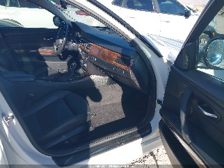 2011 Bmw 3 Series, VIN WBAPM5C59BE825657. Фото 5 з 6 з аукціону IAAI. Каталог авто зі США OpenDataCar.