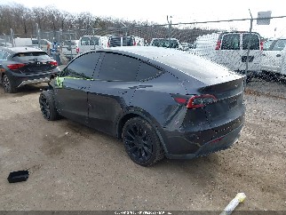 2024 Tesla Model Y, VIN 7SAYGDEE6RA271413. Фото 3 з 6 з аукціону IAAI. Каталог авто зі США OpenDataCar.