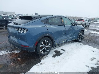 2024 Ford Mustang Mach-E, VIN 3FMTK1S51RMA25355. Фото 4 з 6 з аукціону IAAI. Каталог авто зі США OpenDataCar.